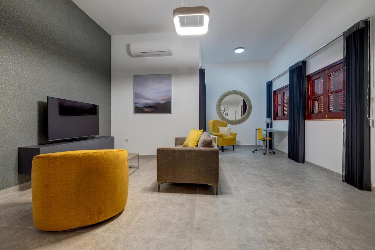 Modern 3Br Apartment In Sliema'S Desirable Locale Exterior photo